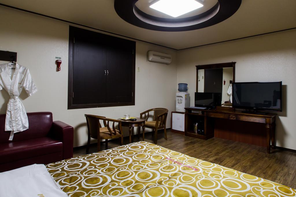 GuangJu Hotel Banana Gwangju Metropolitan City Exterior foto